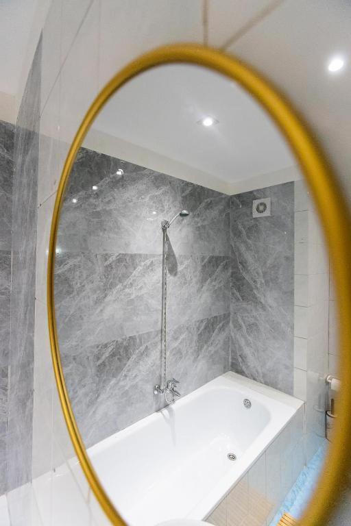Light-2 Lovely Apartment In تيرانا المظهر الخارجي الصورة