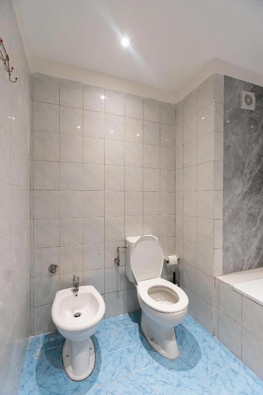Light-2 Lovely Apartment In تيرانا المظهر الخارجي الصورة